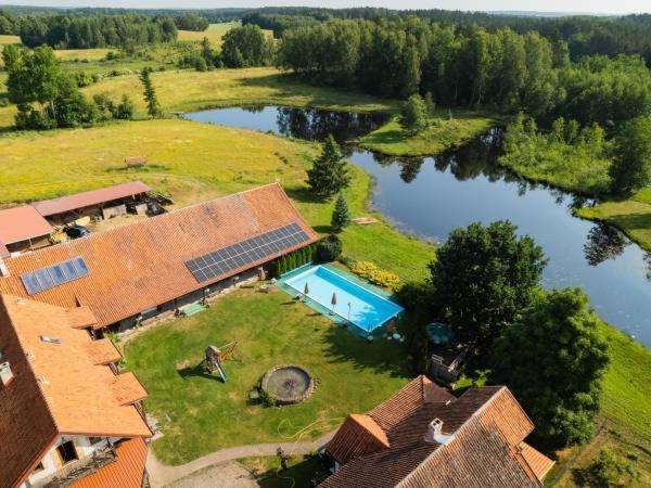 Agroturystyka "Dworek U Pelcow" リン エクステリア 写真